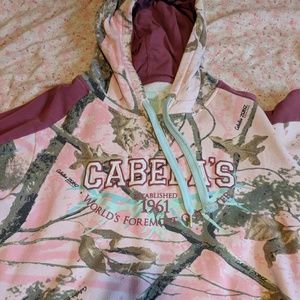 Cabelas Womens Sweatshirt